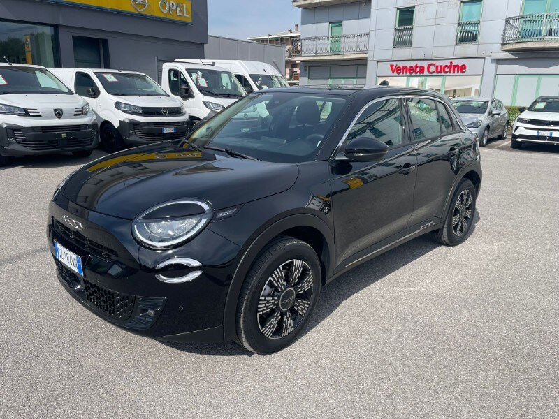 FIAT 600 (2023-->)