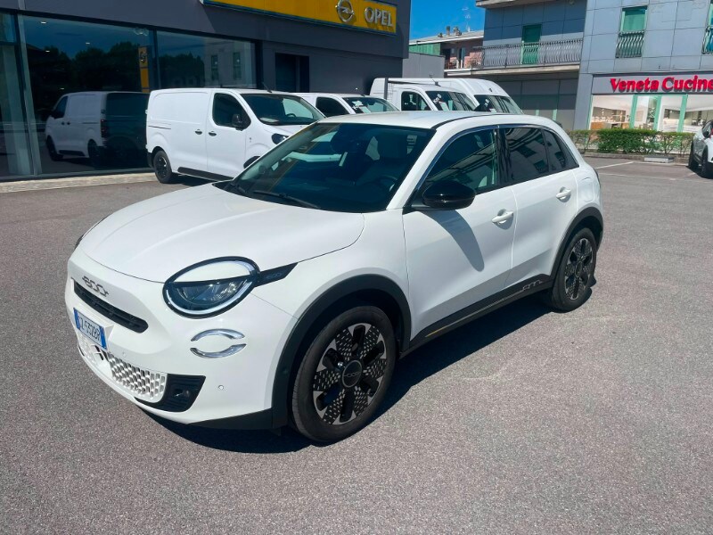 FIAT 600 (2023-->)